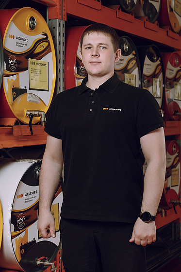 Хохлов Алексей Хохлов Алексей